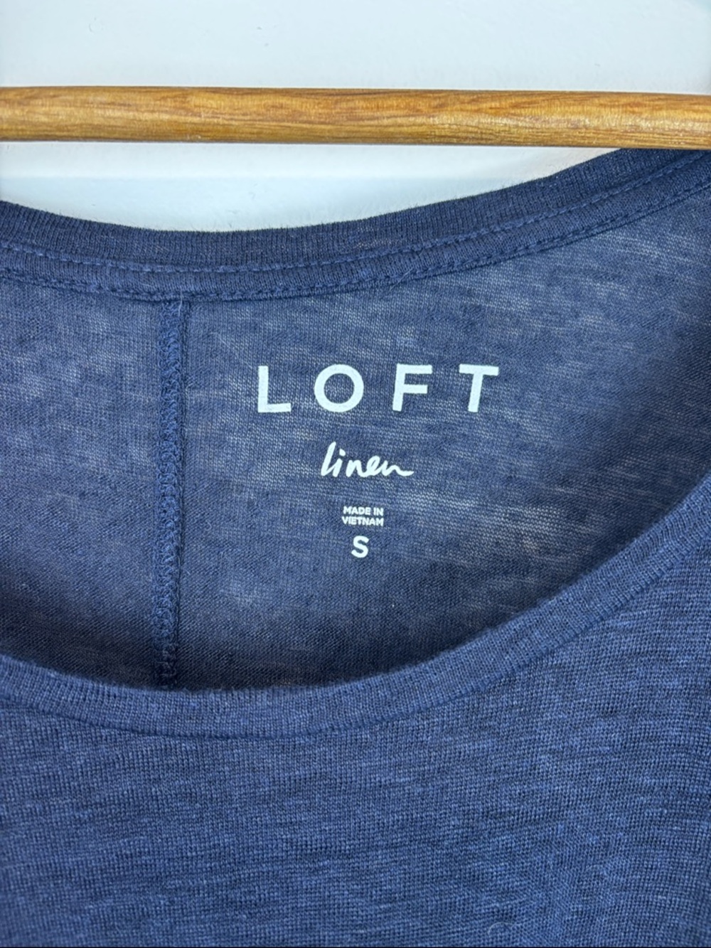 LOFT Linen Tee Sz S Navy Blue Cap Sleeve Lightweight Casual Minimalist Normcore - Picture 2 of 6